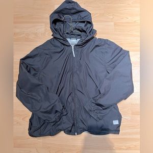 Black Womans Nike wind breaker